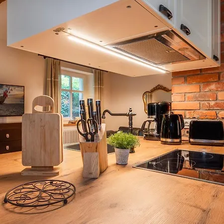 Grosse Use Apartment